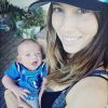 Justin Timberlake a posté une photo de sa femme Jessica Biel avec leur enfant Silas Randall le 19 avril 2015, en soutien à l'équipe de basketball de Memphis