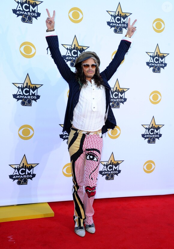 Steven Tyler  lors des 50ème Academy of Country Music Awards au Stadium d'Arlington, Texas, le 19 avril 2015 