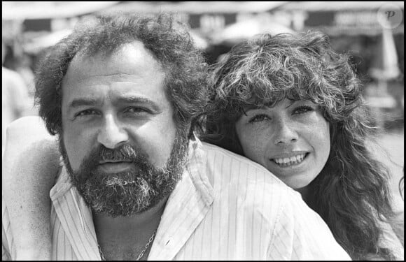 Richard Anthony et sa femme Sabine à Saint Tropez en 1982.