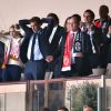 Beatrice Borromeo, Pierre Casiraghi, le prince Albert II de Monaco au Stade Louis-II le 22 avril 2015 lors du quart de finale retour de Ligue des Champions entre l'AS Monaco et la Juventus de Turin.