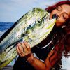 Une sacrée prise pour Rihanna à Hawai, le 25 avril 2015