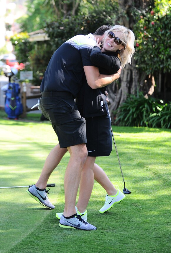 L'actrice Jennie Garth et son fiancé David Abrams passent la journée au Golf de Calabasas, Los Angeles, le 26 avril 2015