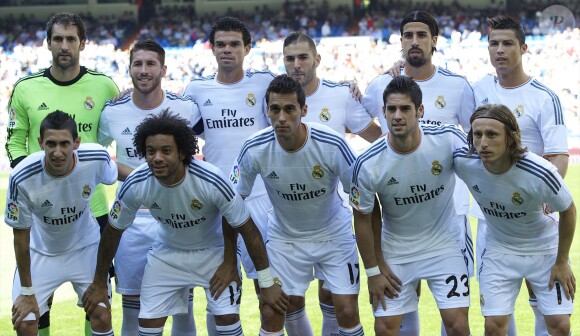 Diego Lopez, Sergio Ramos, Pepe, Karim Benzema, Khedira, Cristiano Ronaldo, Di Maria, Marcelo, Arbeloa, Isco et Modric à Madrid, le 1er septembre 2013. 