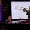 Jeremy Renner dans une hilarante parodie d'Ed Sheeran au Tonight Show de Jimmy Fallon.