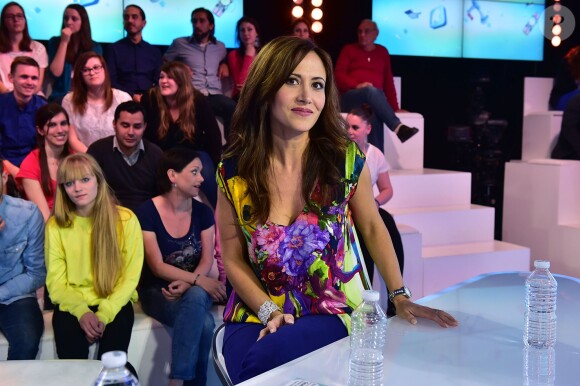 Exclusif - Fabienne Carat invitée de l'émission "Touche Pas A Mon Poste" présentée par Cyril Hanouna sur D8 à Boulogne-Billancourt le 29 avril 2015.