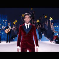 Mika : Un clip haut en couleur pour ''Talk About You'', son nouveau tube