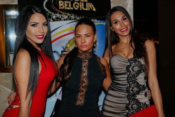 Siham Bengoua, guest et Somayeh (Les anges 7) - People à la cérémonie de "Top Model Belgium" au Lido à Paris. Le 10 mai 2015.