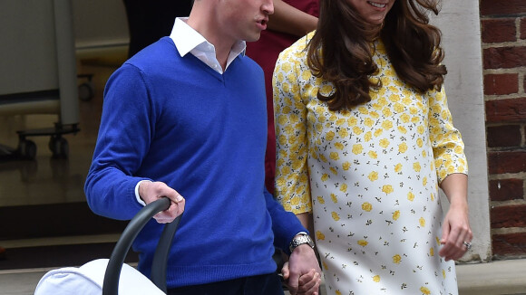 Kate Middleton maman émouvante, tandis que William va finir son congé paternité