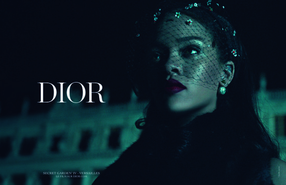 Rihanna, héroïne du minifilm Dior Secret Garden IV - Versailles de Christian Dior. Photo par Steven Klein.