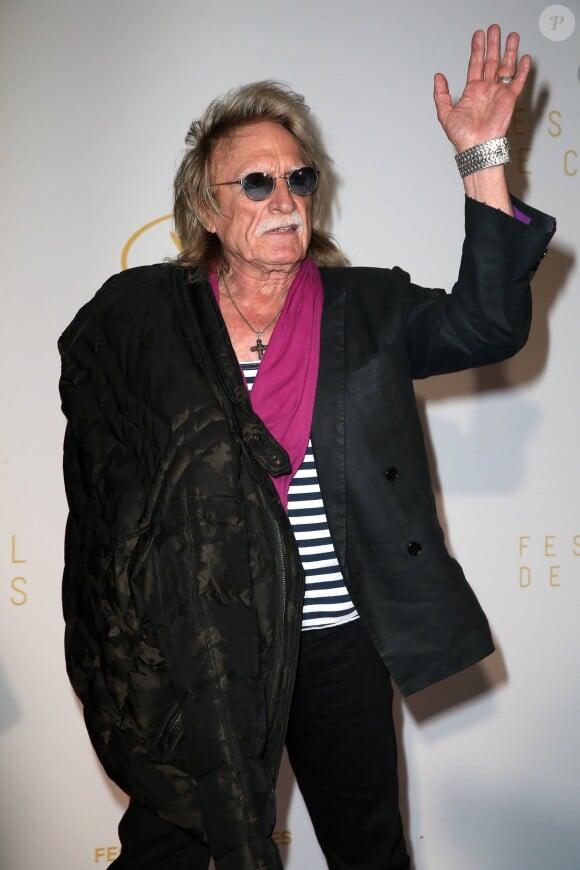 Le chanteur Christophe - Dîner d'ouverture du 68e Festival international du film de Cannes le 13 mai 2015 