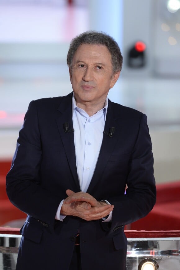 Michel Drucker - Enregistrement de l'émission Vivement Dimanche le 4 mars 2015.