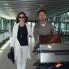 Les jeunes mariés Geri Halliwell et Christian Horner arrivent à l'aéroport de Heathrow, le 16 mai 2015 pour prendre un vol pour Nice.