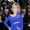 Jane Fonda (robe Atelier Versace) - Montée des marches du film "The Sea of Trees" (La Forêt des Songes) lors du 68e Festival International du Film de Cannes, le 16 mai 2015.