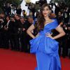Sonam Kapoor (robe Ralph & Russo) - Montée des marches du film "The Sea of Trees" (La Forêt des Songes) lors du 68e Festival International du Film de Cannes, le 16 mai 2015.