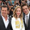 Josh Brolin, Emily Blunt, Benicio del Toro - Photocall du film "Sicario" lors du 68e festival international du film de Cannes le 19 mai 2015.