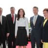 Le prince Frederik et la princesse Mary de Danemark ont visité le Parlement de Bavière à Munich le 20 mai 2015 et ont signé le livre d'or