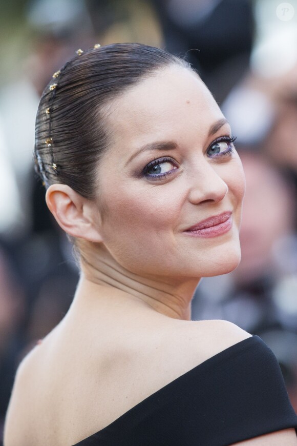 Marion Cotillard - Montée des marches du film "The Little Prince" (Le Petit Prince) lors du 68e Festival International du Film de Cannes, le 22 mai 2015.