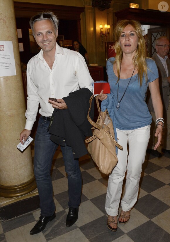 Mathilde Seigner et son compagnon Mathieu Petit - Dernière de la pièce Quadrille au théâtre Edouard Vll à Paris le 18 juin 2013.