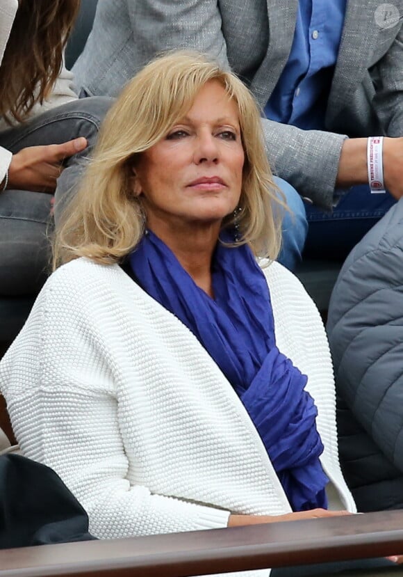 Christine Caron - People dans les tribunes lors du tournoi de tennis de Roland Garros à Paris le 29 mai 2015.