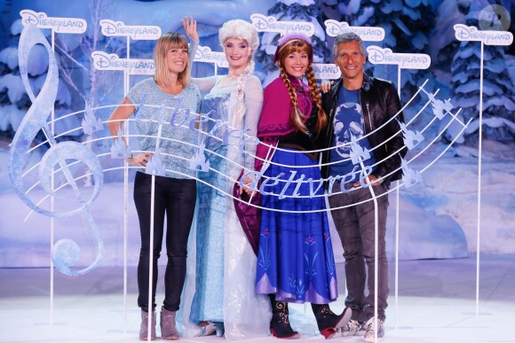 Nagui et sa femme Mélanie Page participent au lancement de la Fête Givrée à Disneyland Paris, à Marne-la-Vallée, le 30 mai 2015.