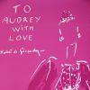 Exclusif - Hubert de Givenchy effectuait le 28 mai 2015 à la galerie Ribolzi à Monaco une séance de dédicaces de son recueil de dessins hommage à son amie Audrey Hepburn, To Audrey with Love.