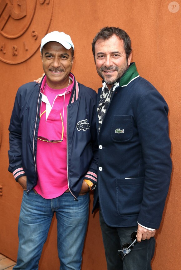 Pascal Legitimus et Bernard Montiel au village des Internationaux de France de tennis de Roland-Garros à Paris, le 1er juin 2015.