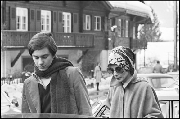 Audrey Hepburn et Sean Ferrer à Gstaad le 25 janvier 1977.