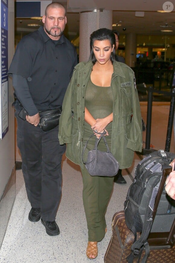Kim Kardashian à l'aéroport LAX à Los Angeles, le 2 juin 2015.