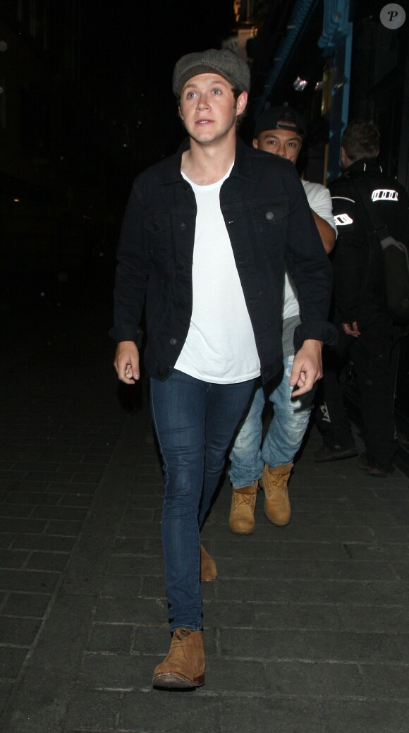 Niall Horan (One Direction) et Ariana Grande ont passé la soirée au club "Le Cirque Le Soir" à Londres. Le 1er juin 2015 