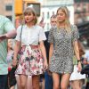 Taylor Swift, Gigi Hadid et Martha Hunt se promènent à New York le 30 mai 2015.  