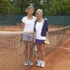 Anne-Sophie Lapix et Axelle Marine lors de la deuxième journée du Trophée des personnalités à Roland-Garros, le mercredi 3 juin 2015.