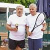 Jean-Pierre Castaldi et Patrick Poivre d'Arvor lors de la deuxième journée du Trophée des personnalités à Roland-Garros, le mercredi 3 juin 2015.