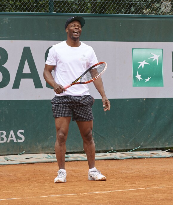 Sylvain Wiltord lors de la deuxième journée du Trophée des personnalités à Roland-Garros, le mercredi 3 juin 2015.