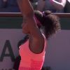 Serena Williams explose au moment de sa victoire, en finale dames de Roland-Garros à Paris, le samedi 6 juin 2015.