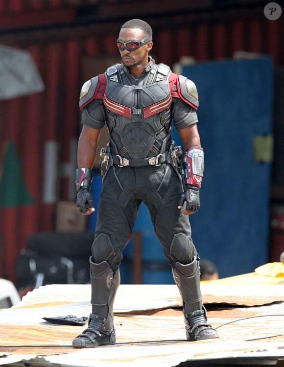 Anthony Mackie sur le tournage de "Captain America: Civil War" à Atlanta, le 15 mai 2015