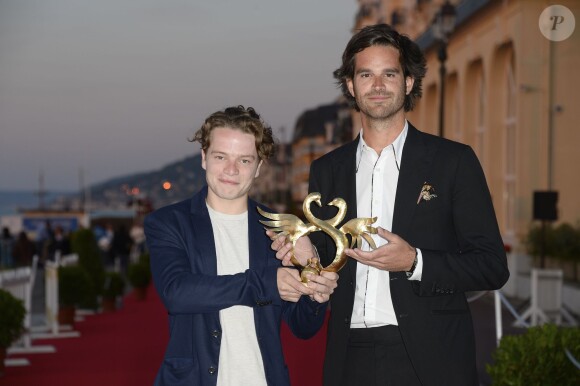 Felix Meyer (acteur) et Raf Roosens (réalisateur) Prix du meilleur Court Métrage pour "Copain" - Remise des prix pendant la soirée de clôture du 29ème Festival de Cabourg le 13 juin 2015.