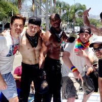 Channing Tatum et les beaux gosses de ''Magic Mike XXL'' hot à la gay pride...