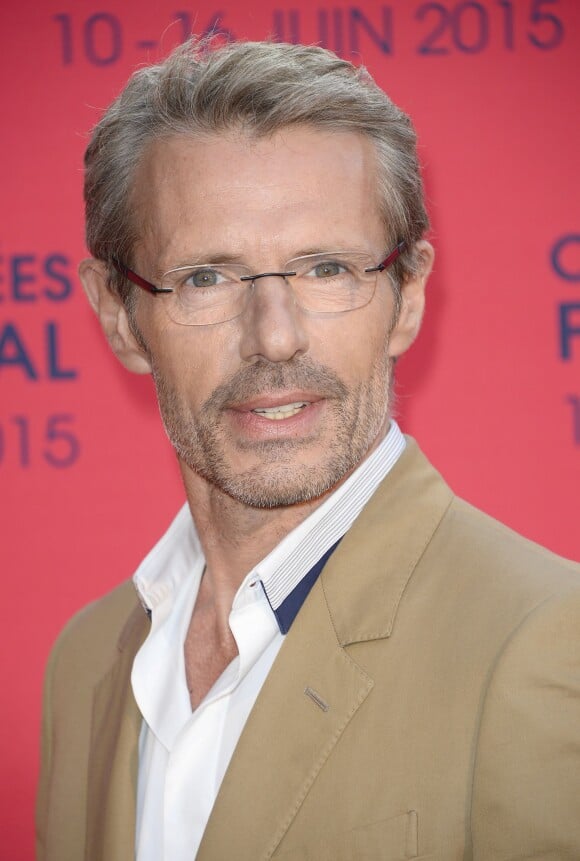 Lambert Wilson - Avant première du film "Une famille à louer" au cinéma Publicis lors du 4e Champs-Elysées Film Festival à Paris le 15 juin 2015