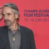 Jeremy Irons - Avant première du film "Une famille à louer" au cinéma Publicis lors du 4e Champs-Elysées Film Festival à Paris le 15 juin 2015