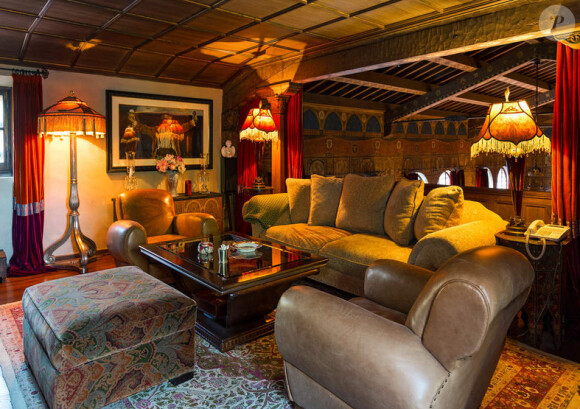 La sublime villa de Melanie Griffith et Antonio Banderas à Hancock Park est en vente pour la somme de 16,1 millions de dollars.