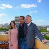 Emilia Clarke, Arnold Schwarzenegger et le réalisateur Alan Taylor - Photocall du film "Terminator Genisys" à Paris le 19 juin 2015