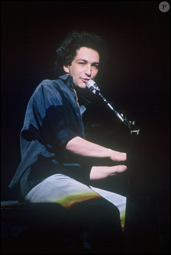 Michel Berger en concert à Paris, en 1986.