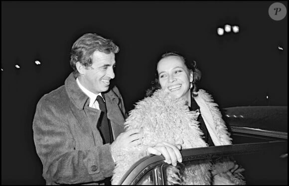 Jean-Paul Belmondo et Laura Antonelli - décembre 1980. 