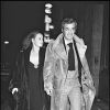 Jean-Paul Belmondo et Laura Antonelli à Paris, le 22 novembre 1975. 
