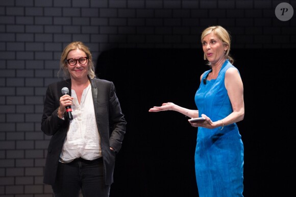 Exclusif - Michèle Laroque et son agent Cécile Felsenberg - Point sur la préparation du film "Jeux dangereux" au Théâtre de Paris le 15 juin 2015 devant ses coproducteurs de la plateforme Touscoprod.
