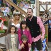 Franck Ribery célèbre la fête de la bière "Oktoberfest" avec sa femme Wahiba et ses enfants Hiziya, Shahinez et leur petit frère Saif à Munich en Allemagne le 5 octobre 2014.
