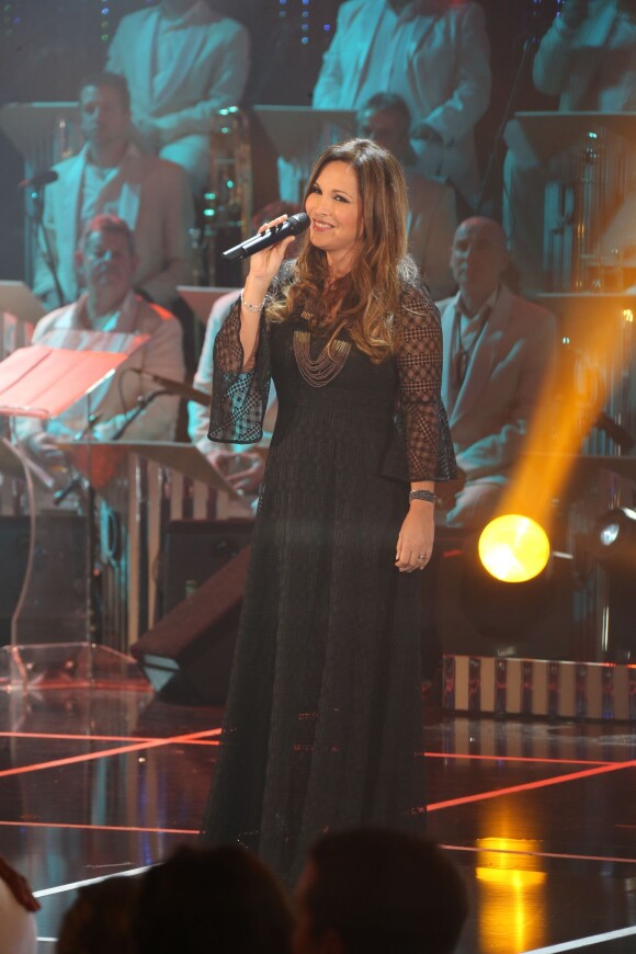 Exclusif - Hélène Ségara - Enregistrement de l'émission "Les Années Bonheur" à La Plaine Saint-Denis le 24 mars 2015.