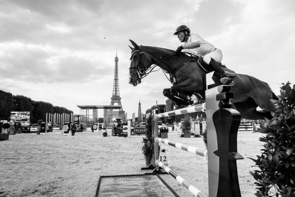 Ludger Beerbaum sur For Sale - Grand Prix de Paris lors du Longines Paris Eiffel Jumping au Champ-de-Mars à Paris, le 4 juillet 2015.