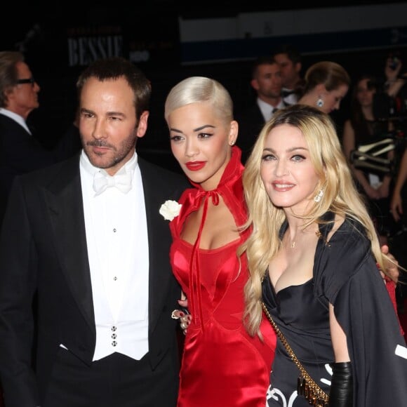 Tom Ford, Rita Ora et Madonna au Met Gala à New York, le 4 mai 2015.