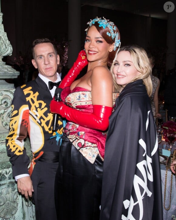 Madonna, Rihanna et Jeremy Scott au Met Gala à New York, le 4 mai 2015.